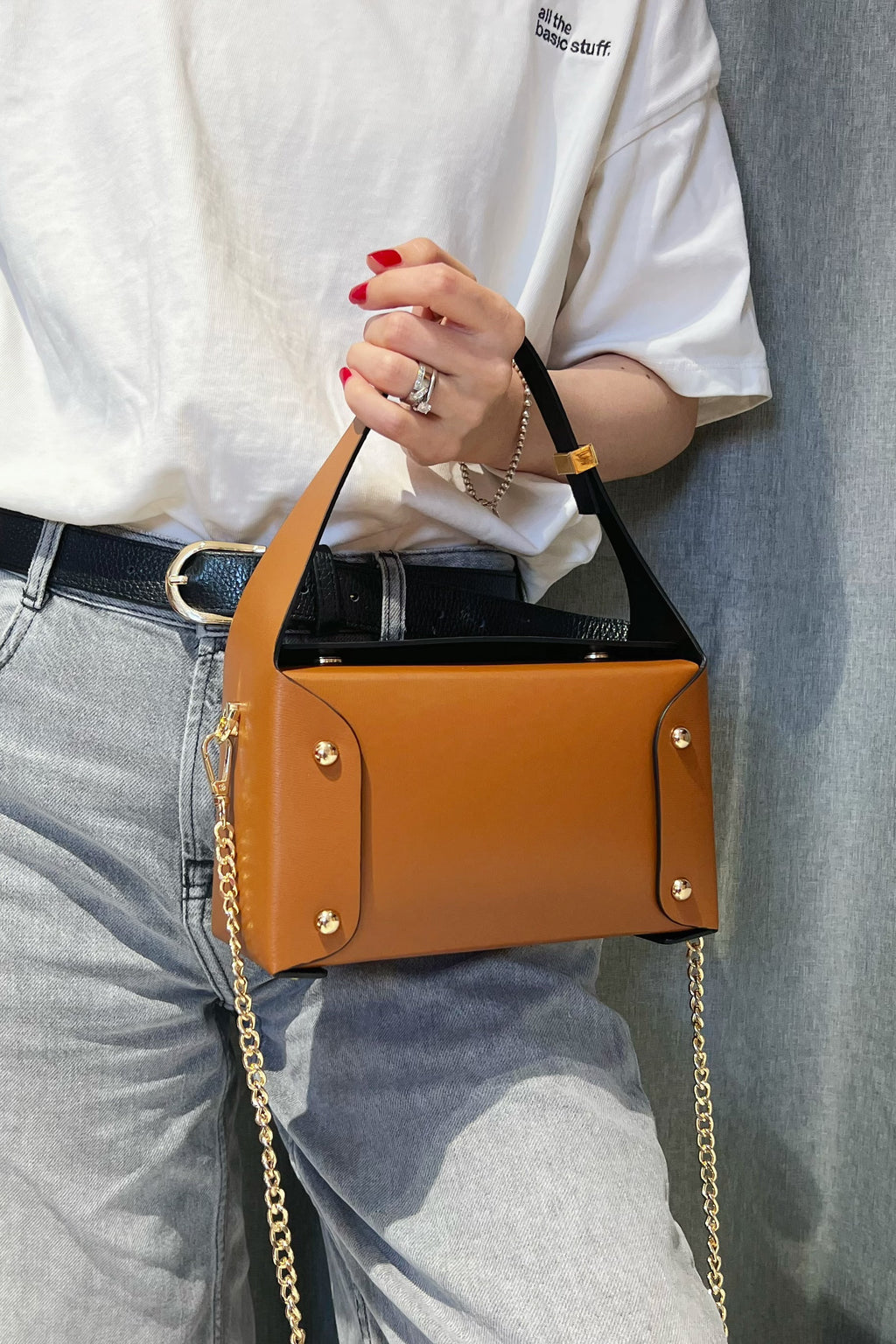 ZZ132 Camel Small Smooth Leather Handbag