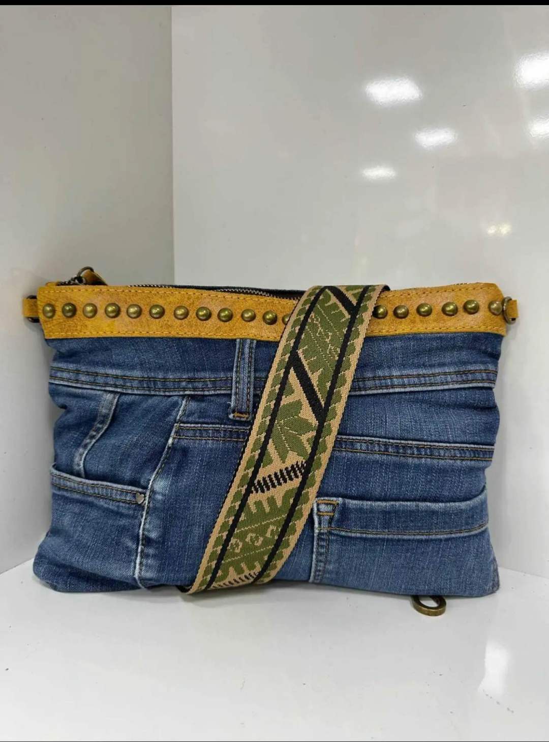 L0177 Bag 12.2in 8 Color Options