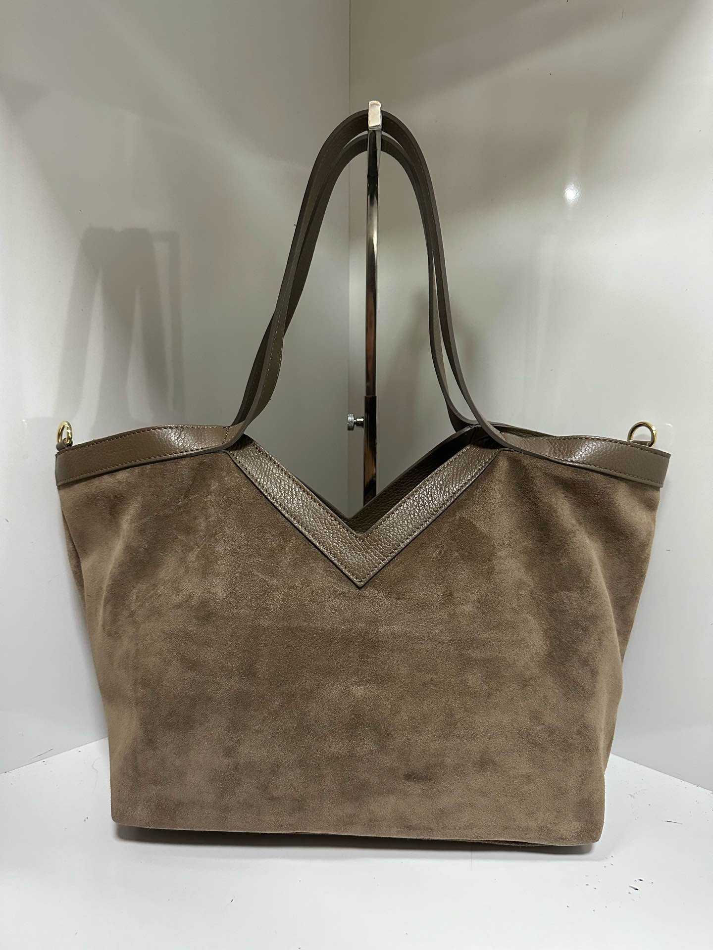 L0475 Bag 19.3in 5 Color Options