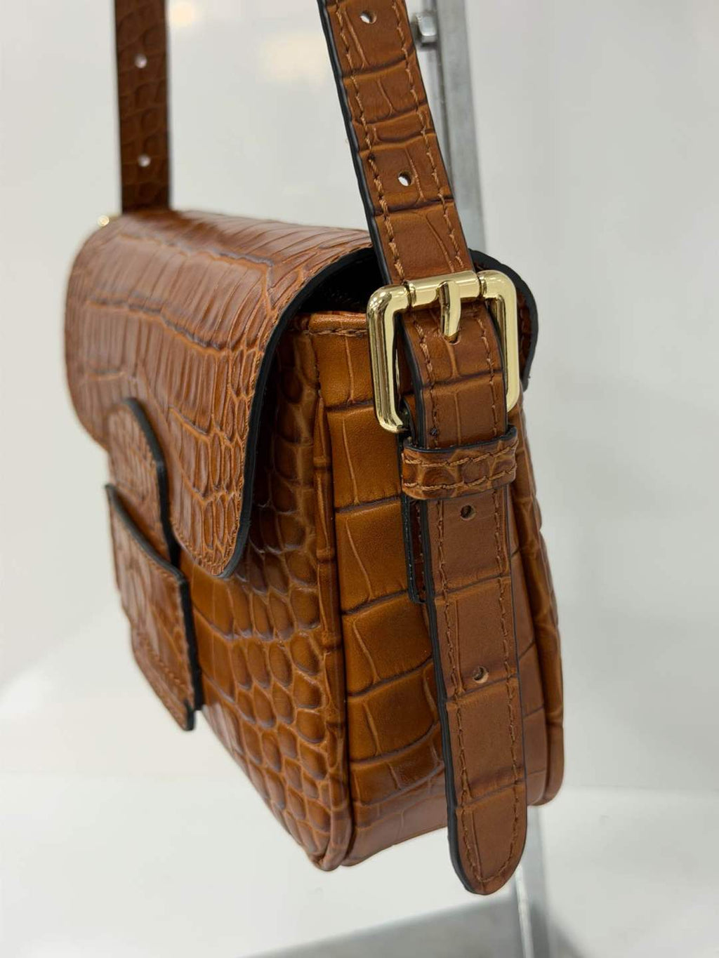 ST158 Tan Croco Print Leather Baguette Bag