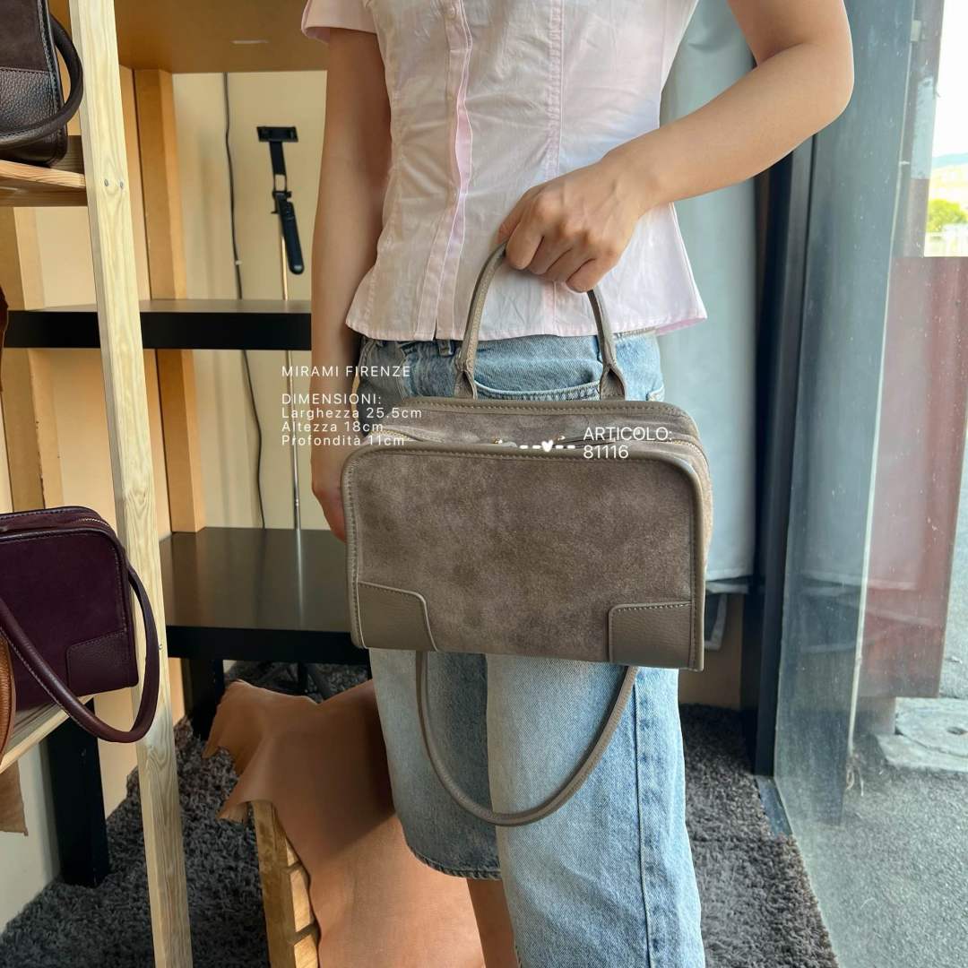 Mi151 Taupe Suede Amazona Saddle Bag