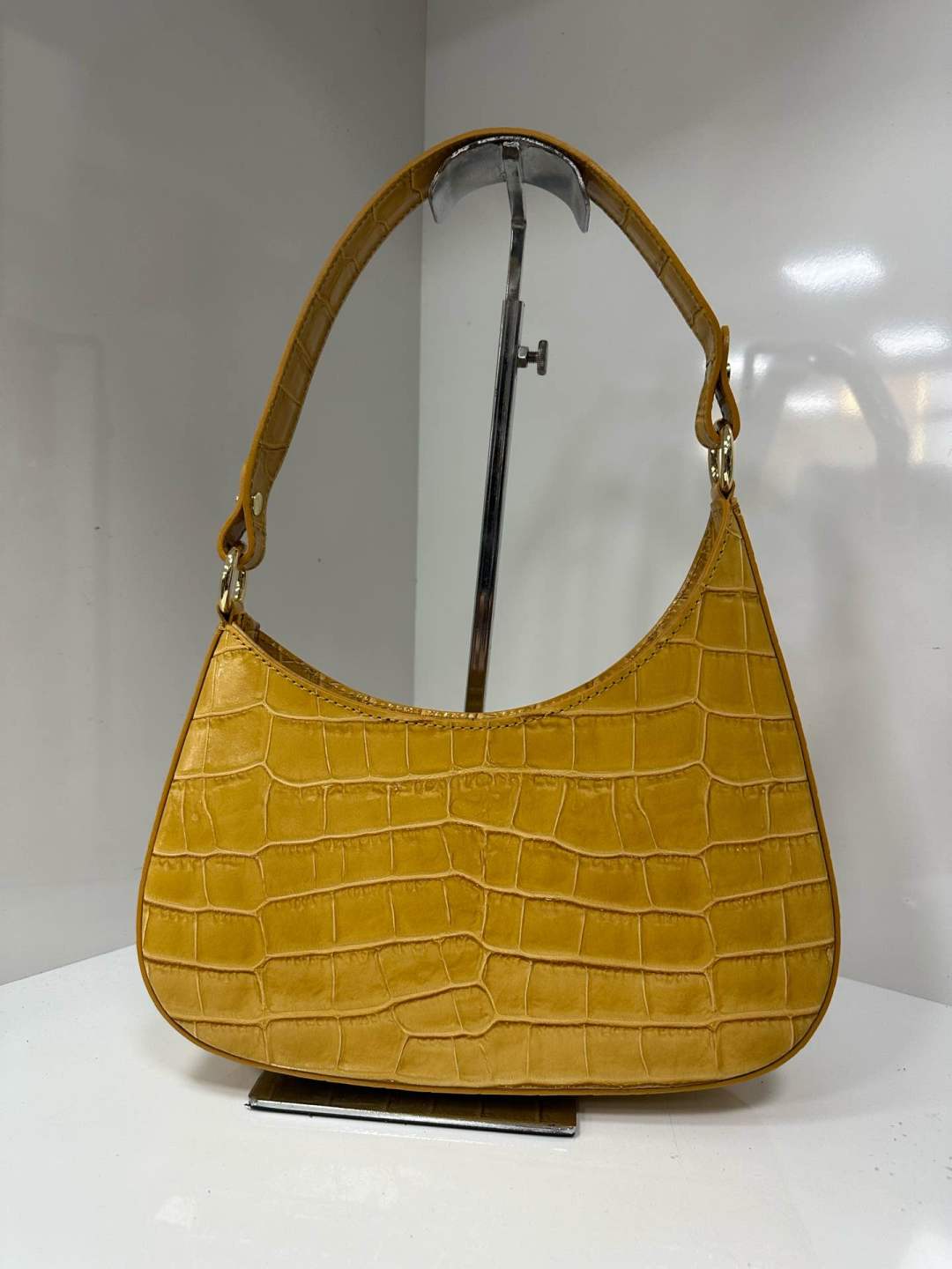 L0509 Bag 10.8in 8 Color Options
