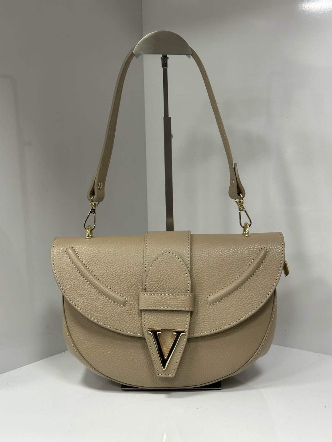 L0526 Bag 9.8in 10 Color Options