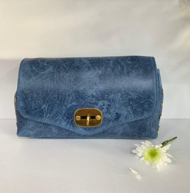 L0132 Bag 10.6in 8 Color Options