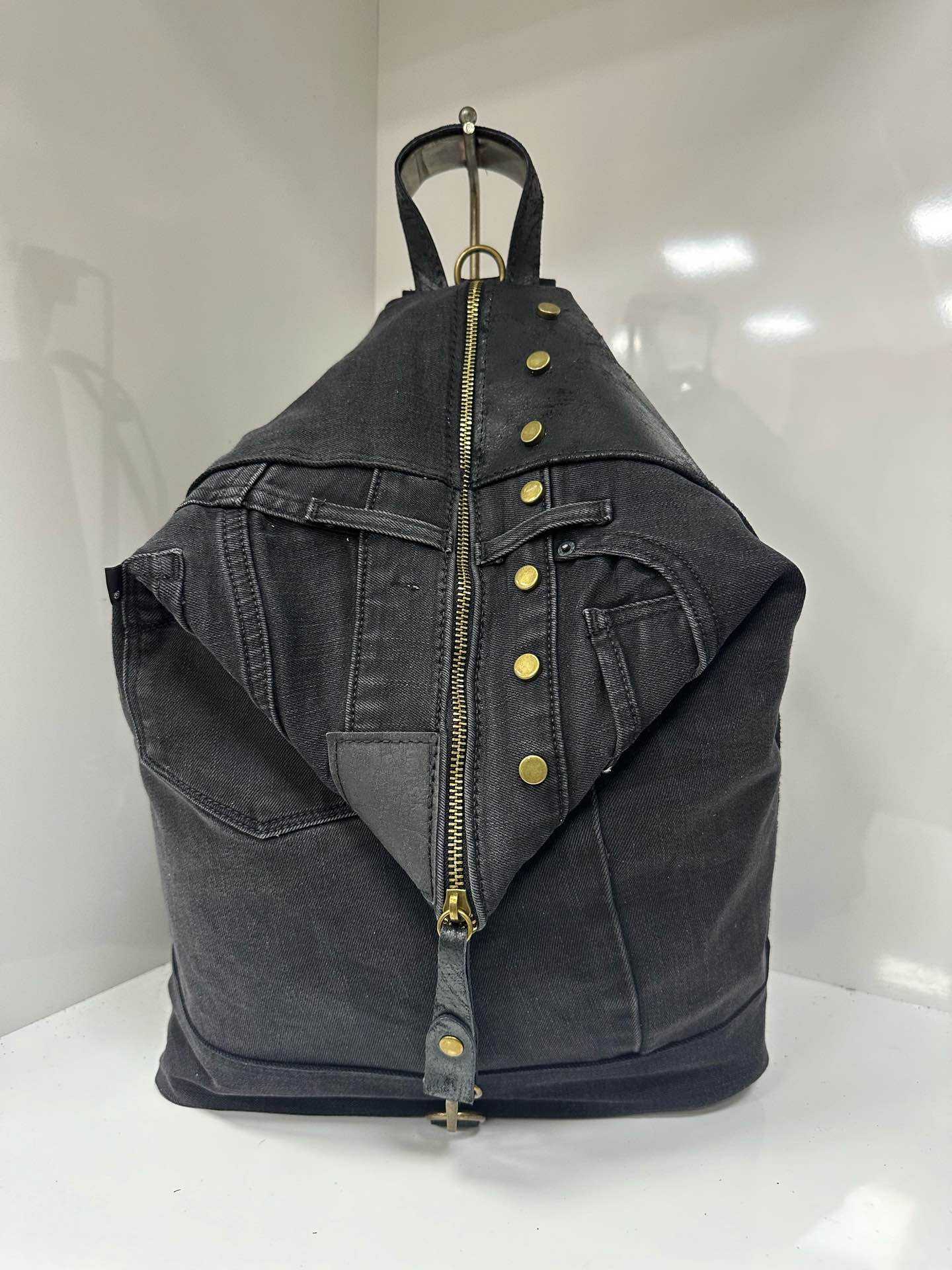 L0331 Bag 14.6in 8 Color Options
