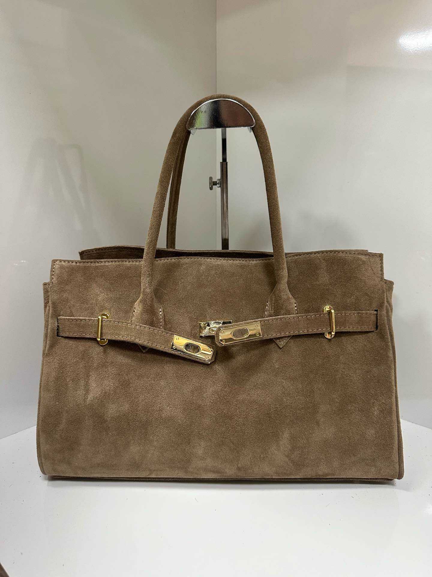 L0324 Bag 15.4in 9 Color Options