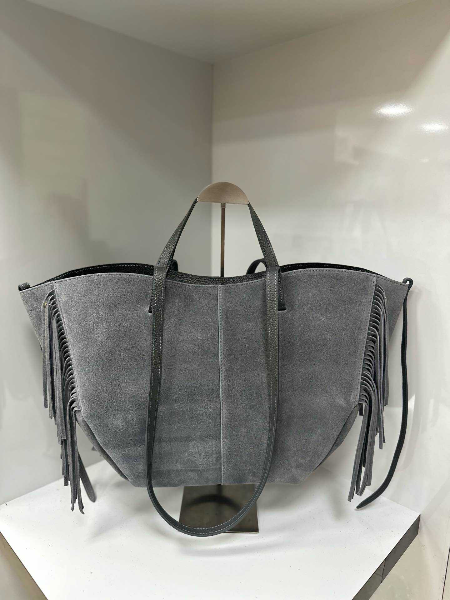 L426 Bag 22.0in 6 Color Options