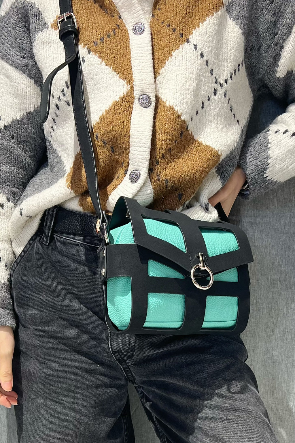 Z0162 Bag 7.5in 7 Color Options