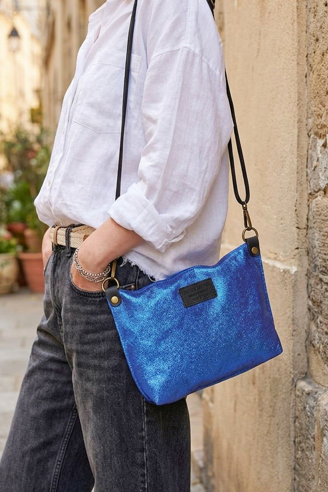 Z2054 Bag 11.4in 8 Color Options