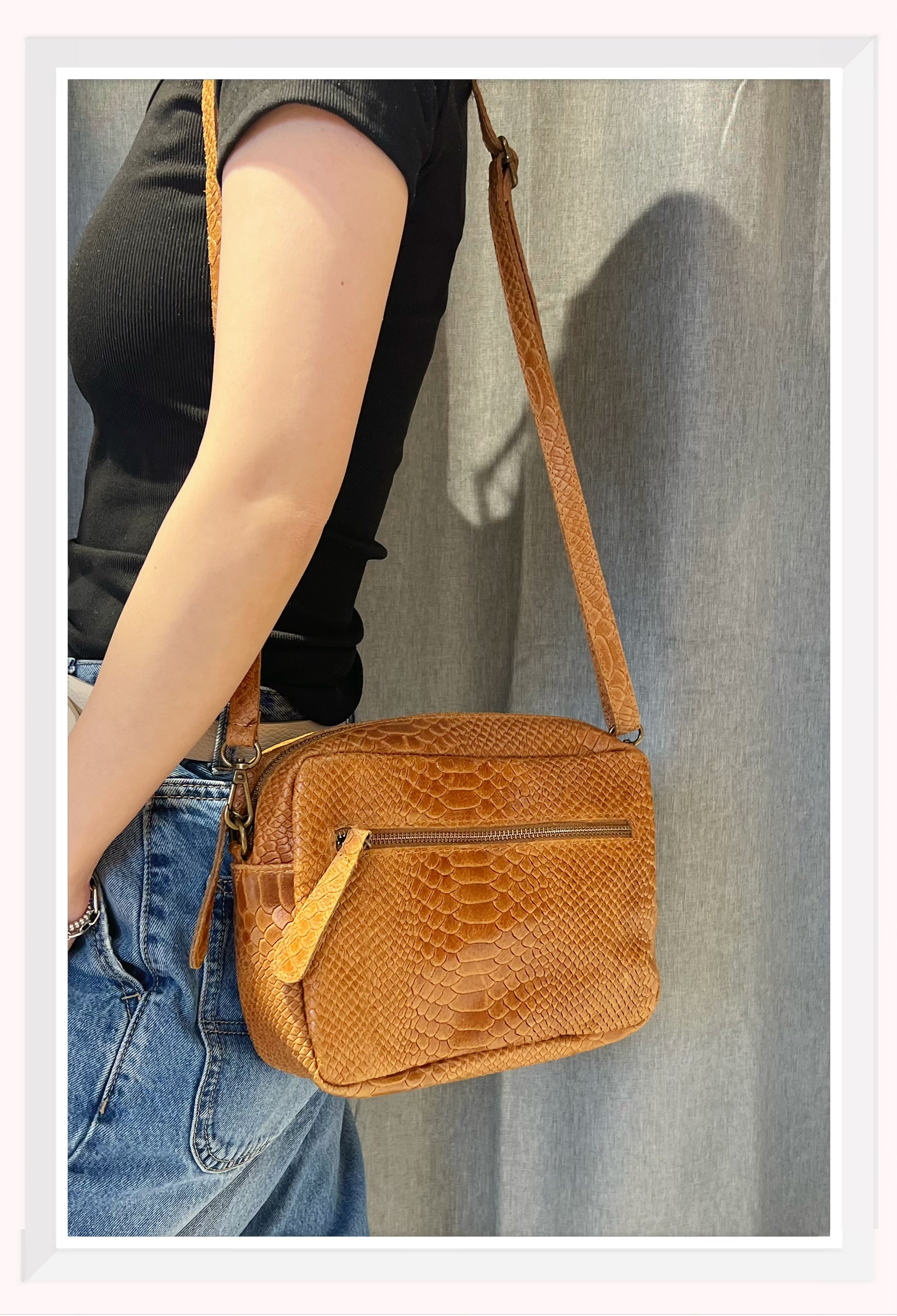 Z20467 Bag 9.1in 12 Color Options