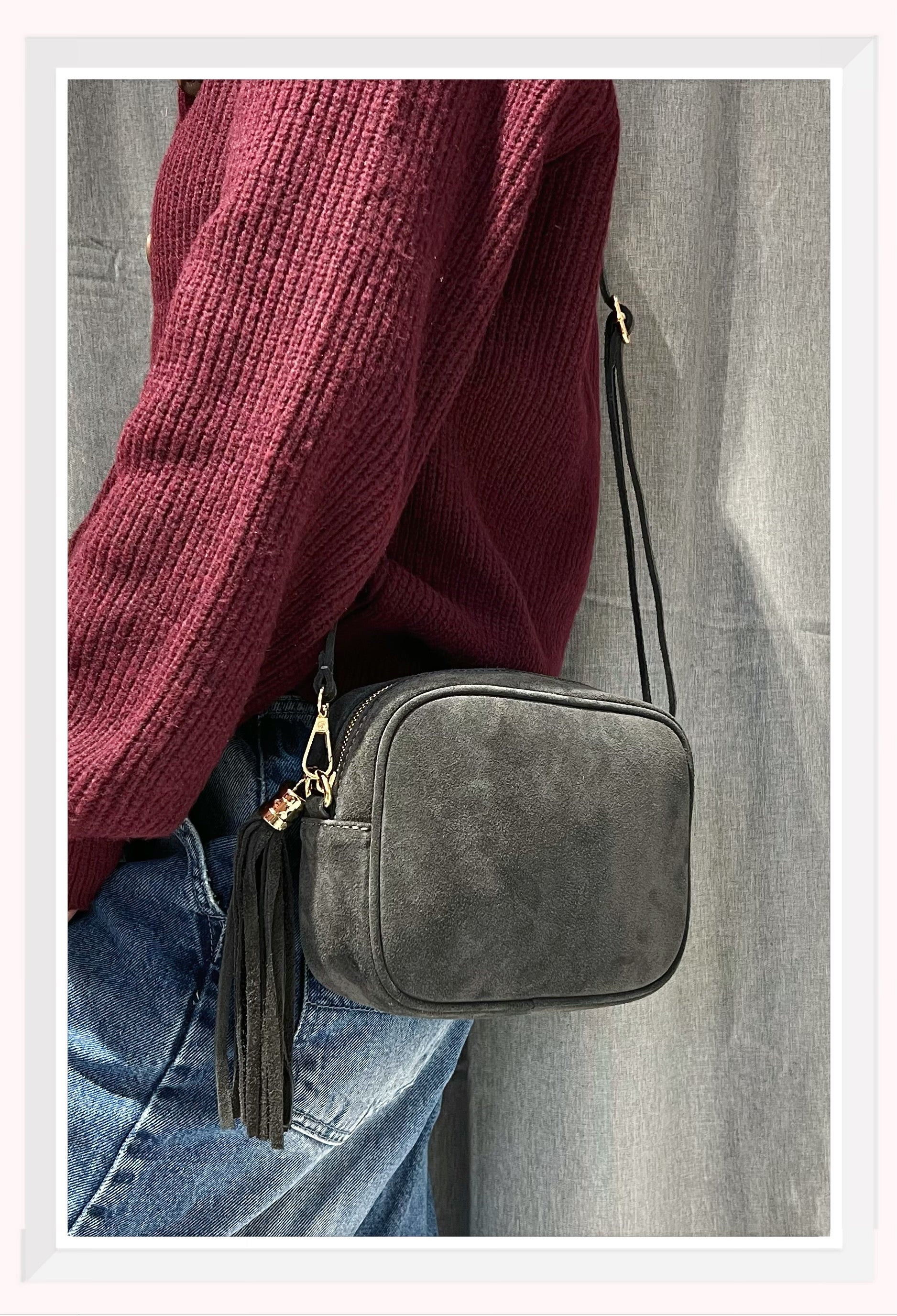 Z20881 Bag 8.3in 8 Color Options