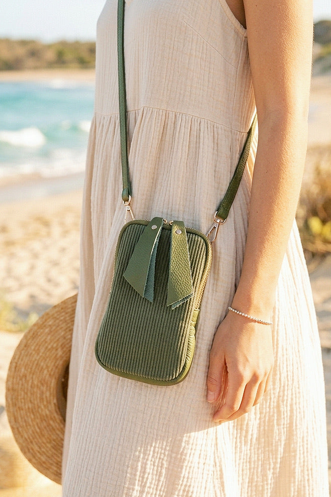 Z10036 Bag 4.3in 7 Color Options