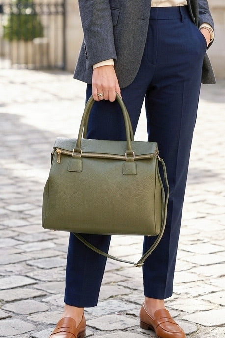 Z25204 Bag 13.8in 4 Color Options