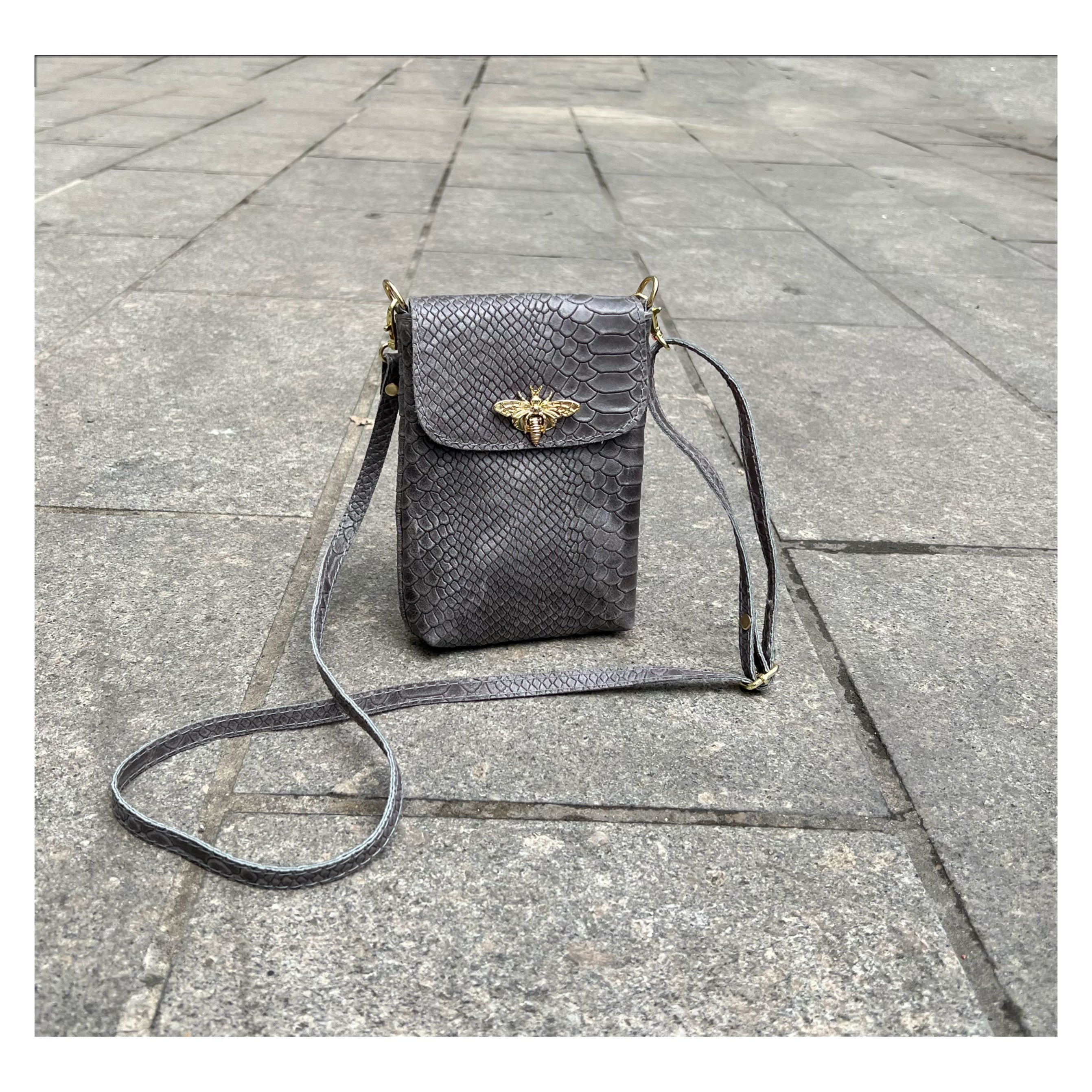 Z10041 Bag 7 Color Options