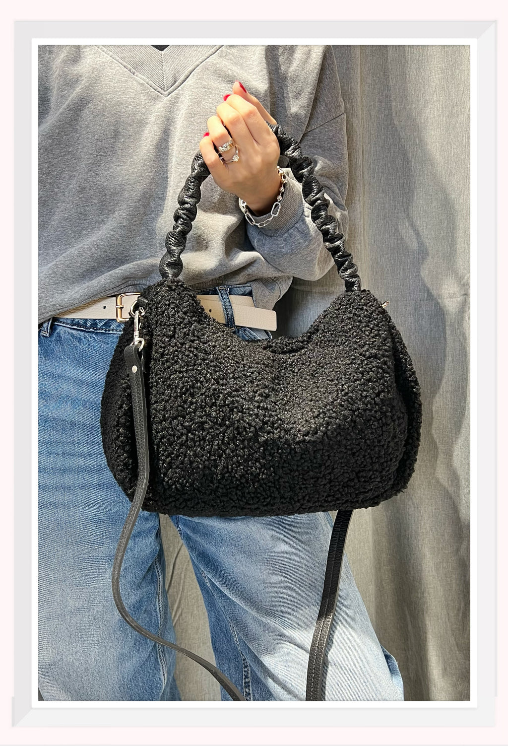 Z2012 Bag 11.8in 4 Color Options