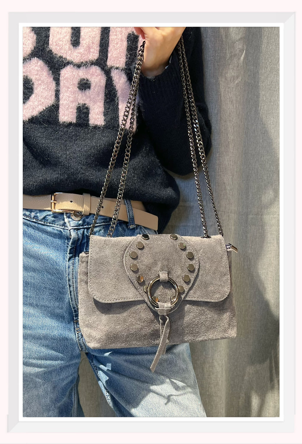 Z19288 Bag 9.1in 4 Color Options