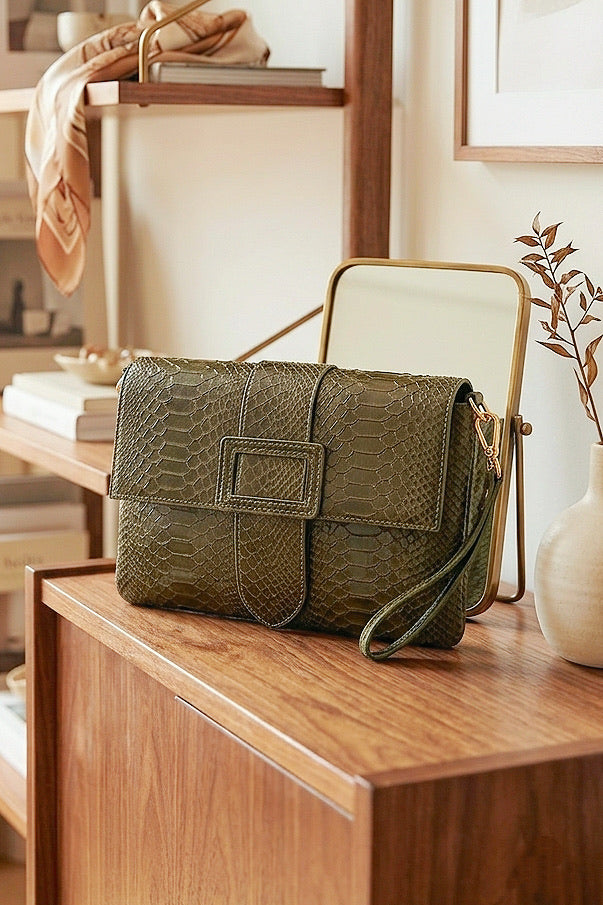 Z2112 Bag 11.4in 9 Color Options