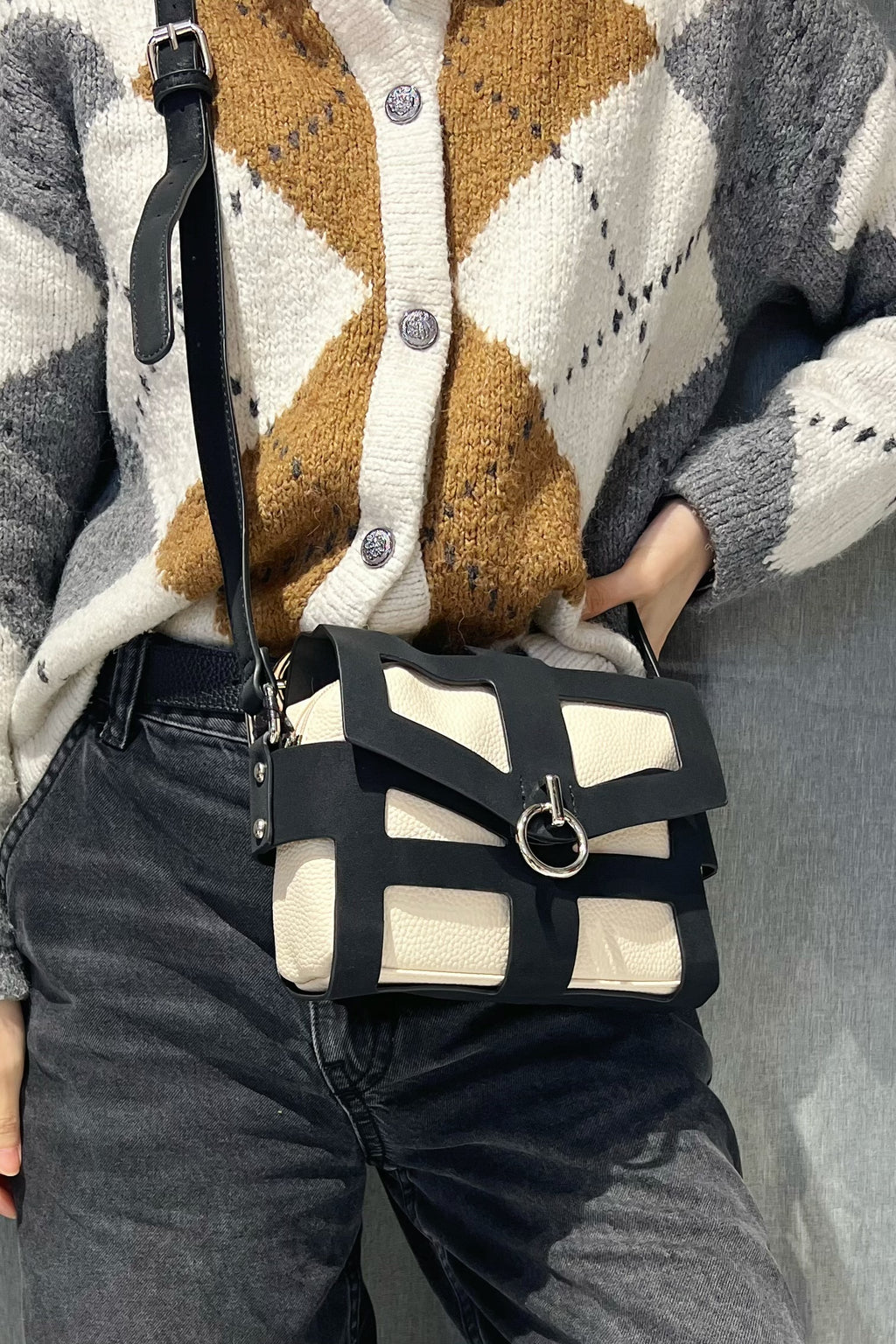 Z0162 Bag 7.5in 7 Color Options