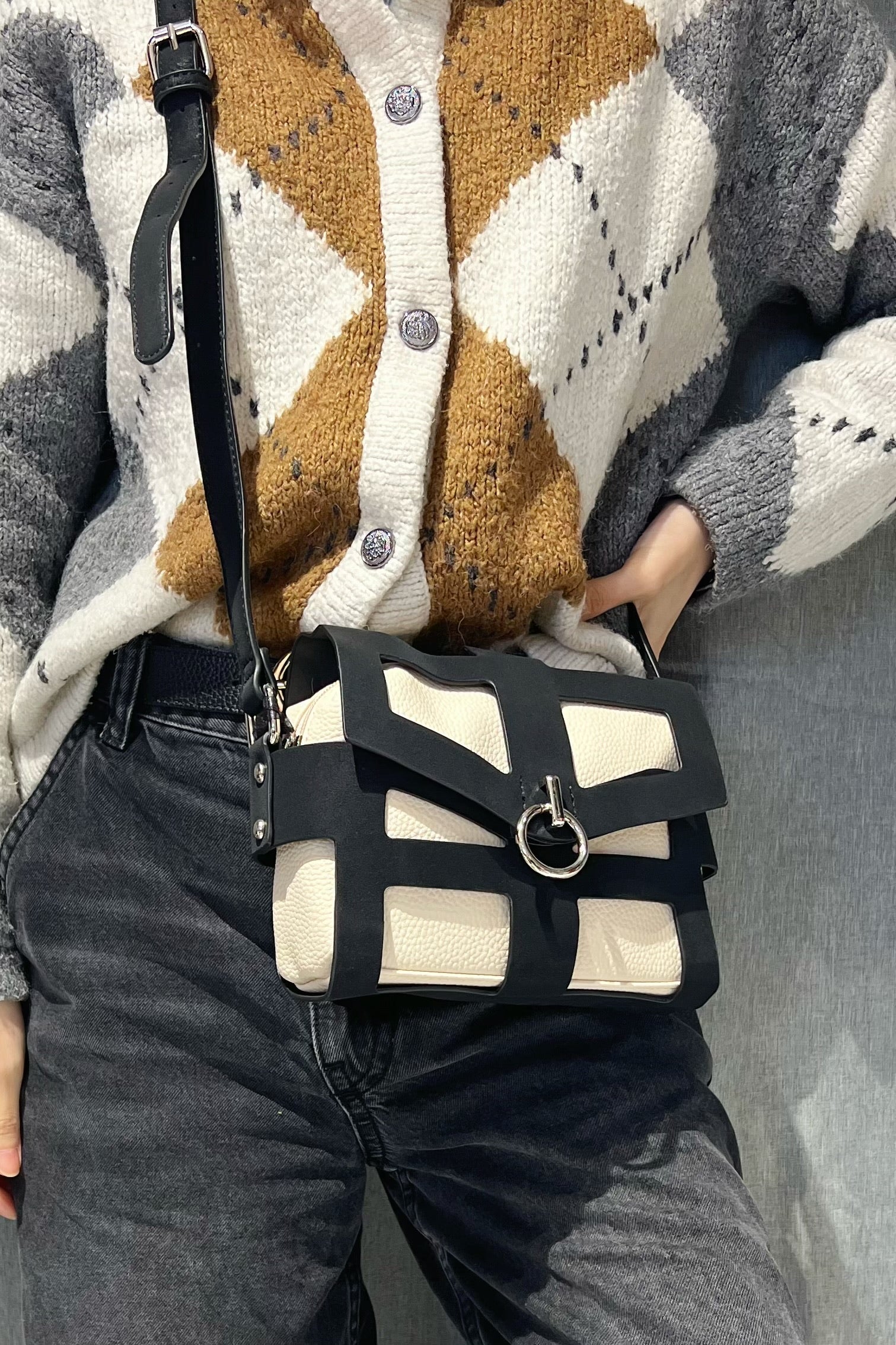 Z0162 Bag 7.5in 7 Color Options
