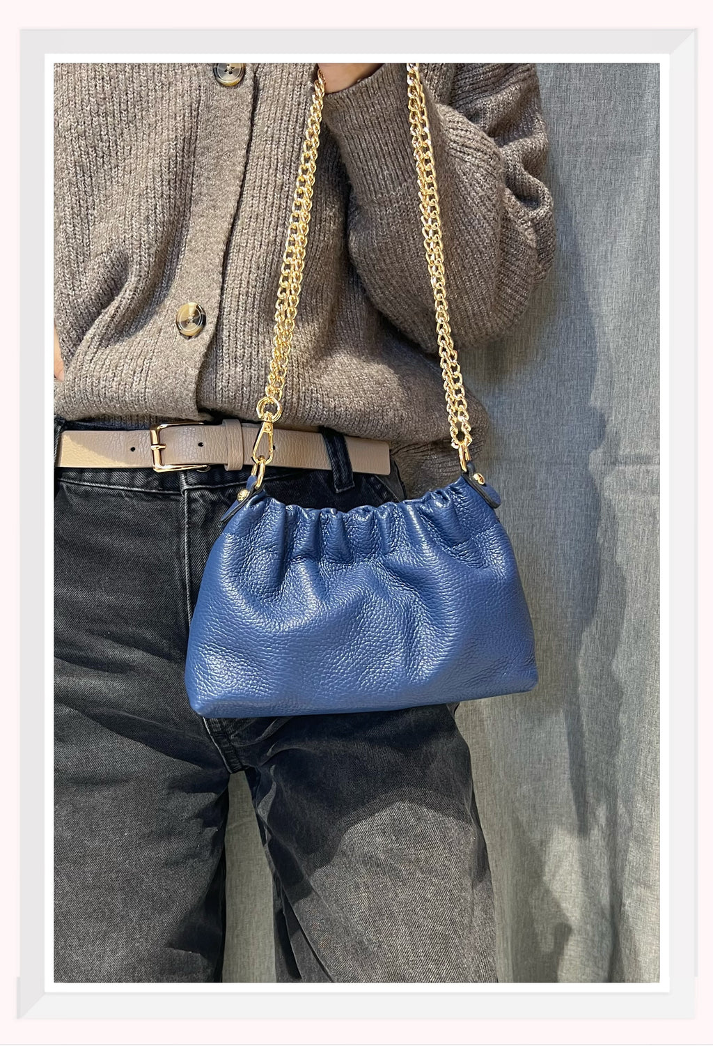 Z204601 Bag 8.7in 5 Color Options