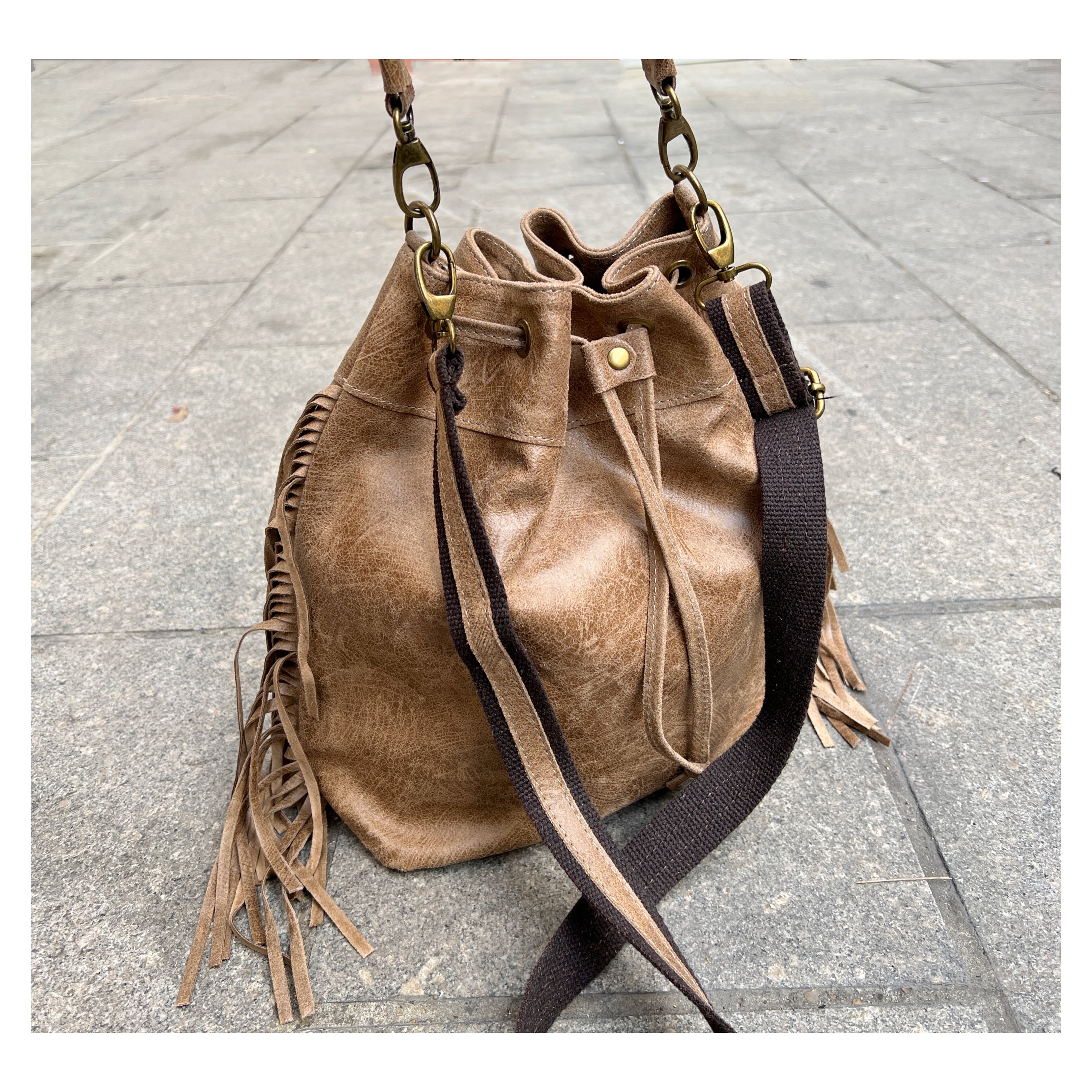 Taupe