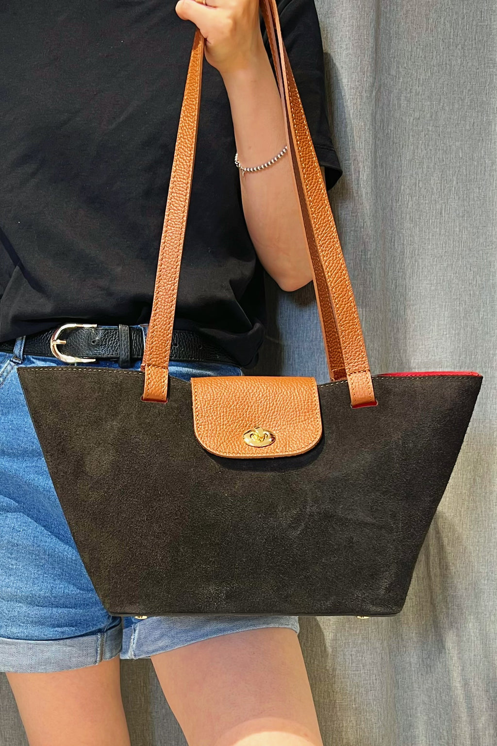 Z30461 Bag 9.4in 7 Color Options