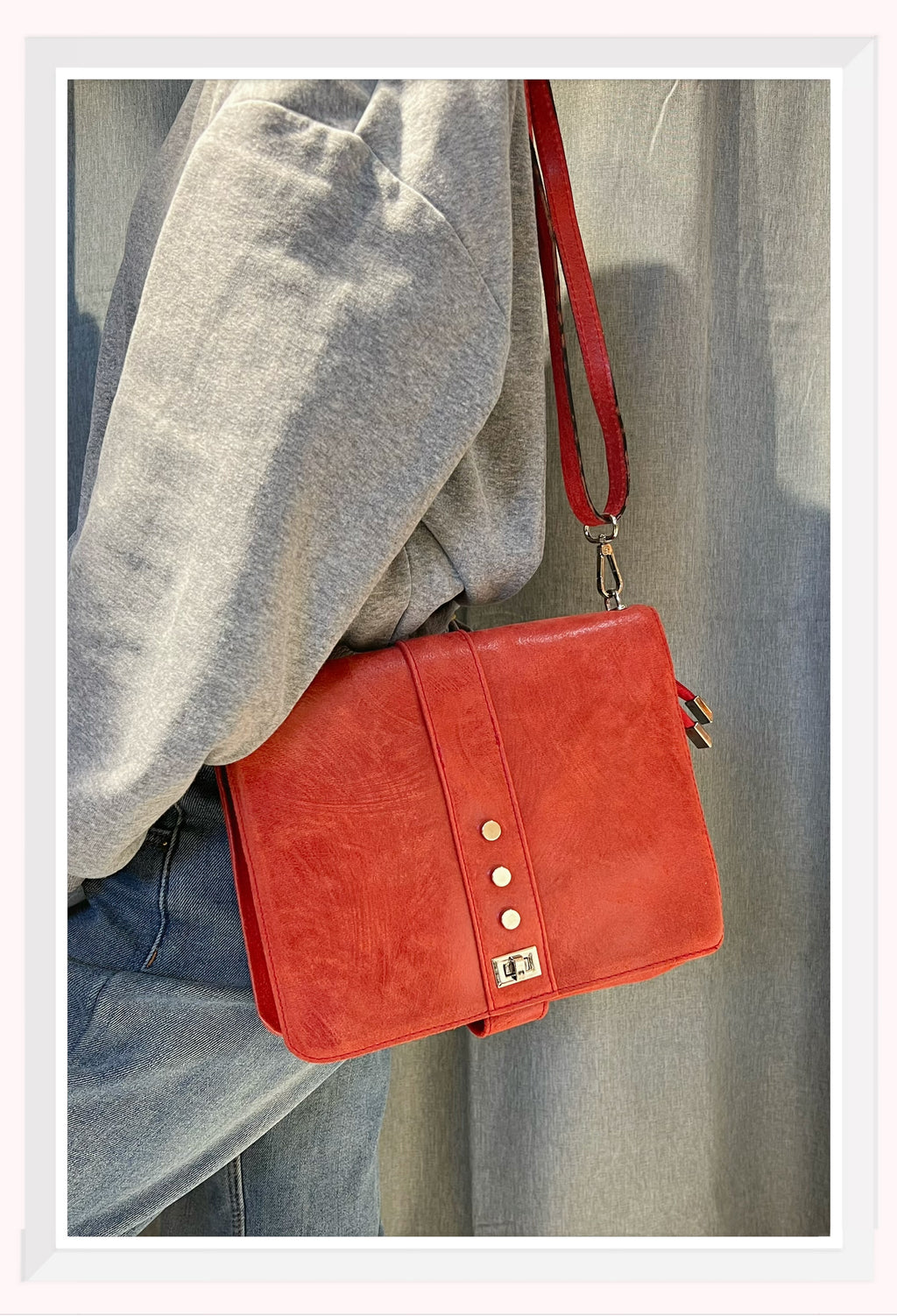 Z0509A Bag 10.4in 5 Color Options