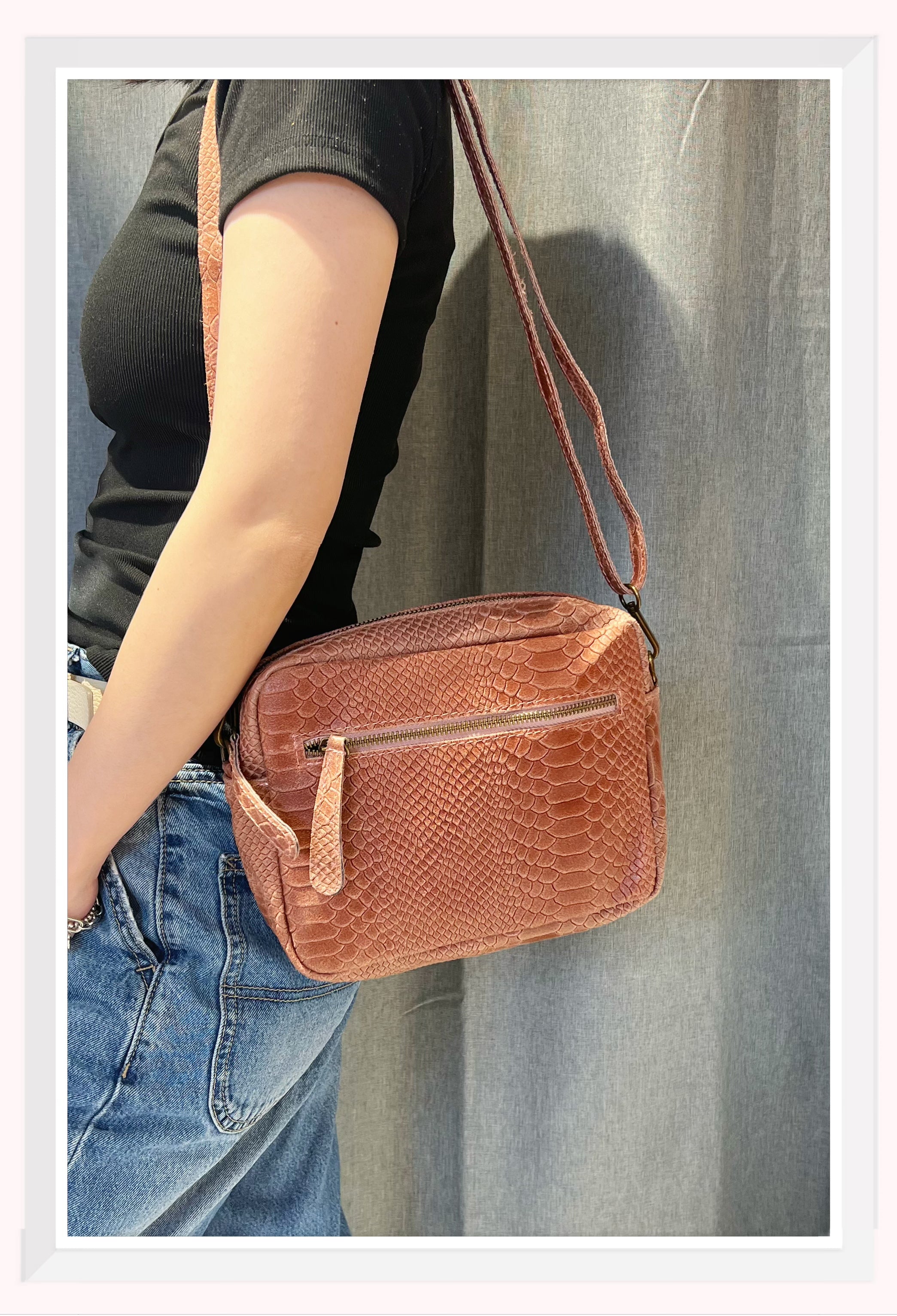 Z20467 Bag 9.1in 12 Color Options