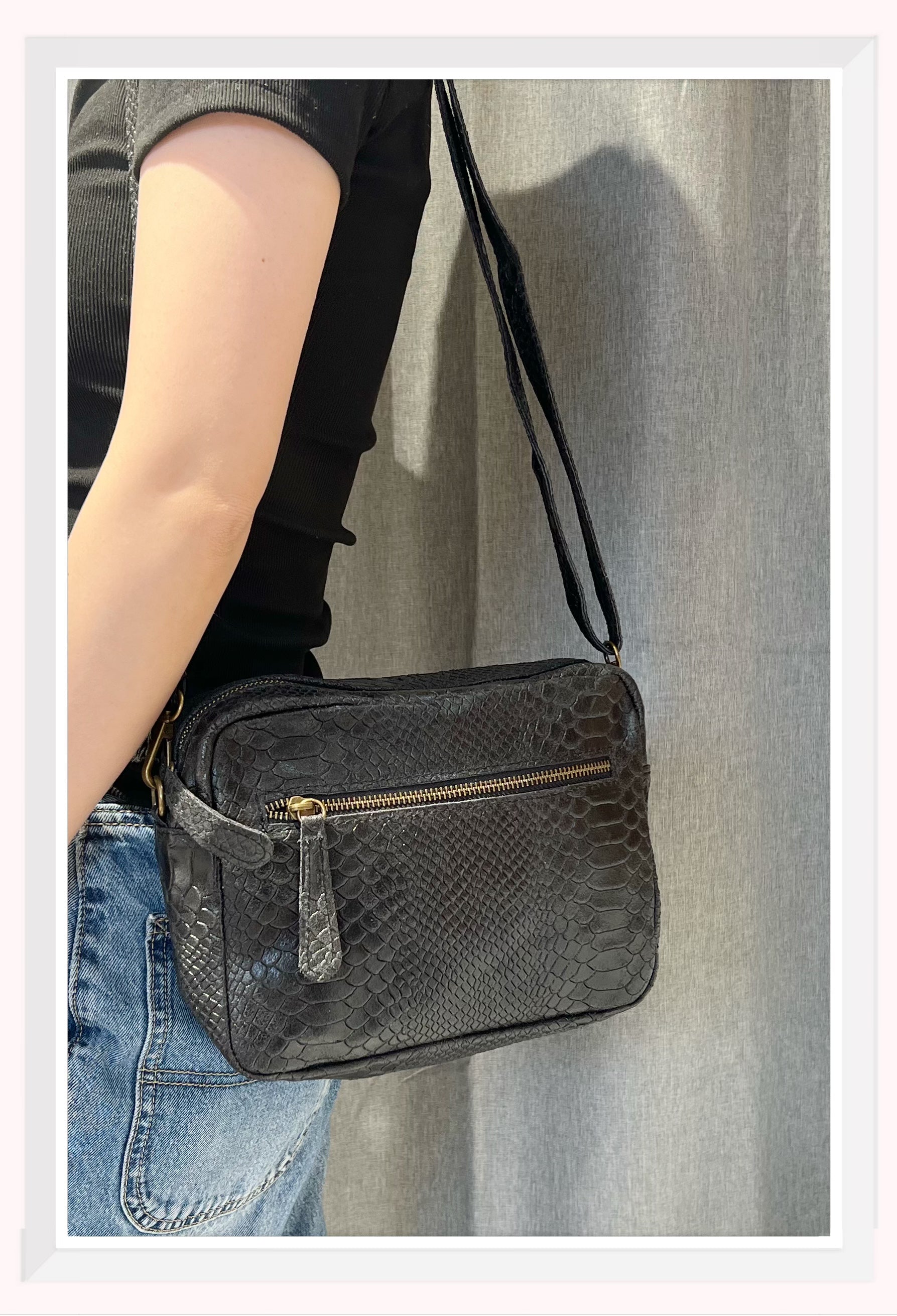 Z20467 Bag 9.1in 12 Color Options