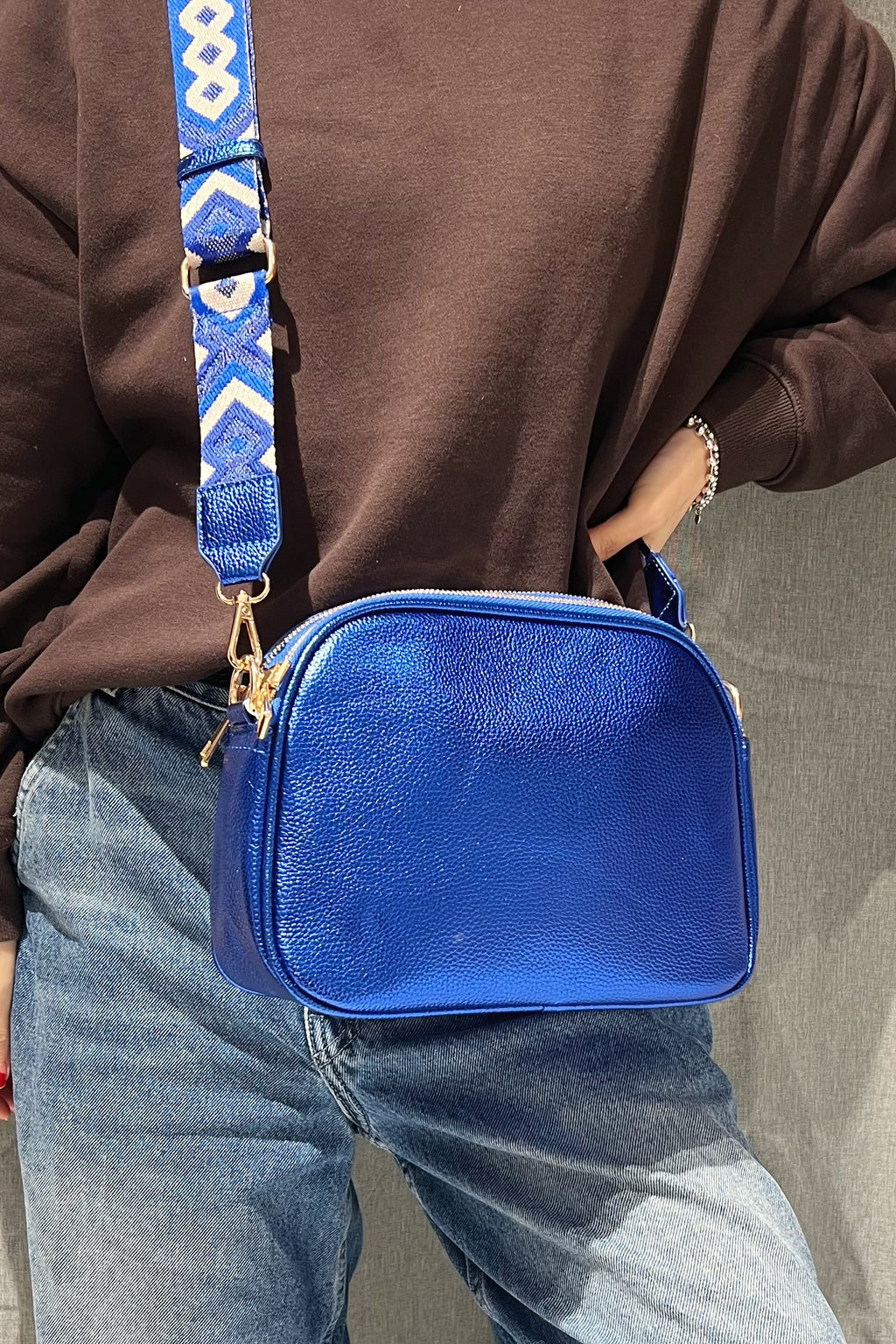 Z3057 Bag 10.2in 7 Color Options