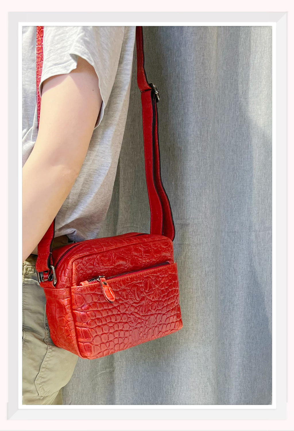 Z2169C Bag 7.9in 4 Color Options