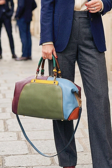Z18902 Bag 16.5in 9 Color Options