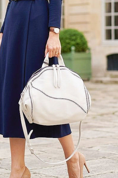 ZLKH0116B Bag 15.7in 2 Color Options
