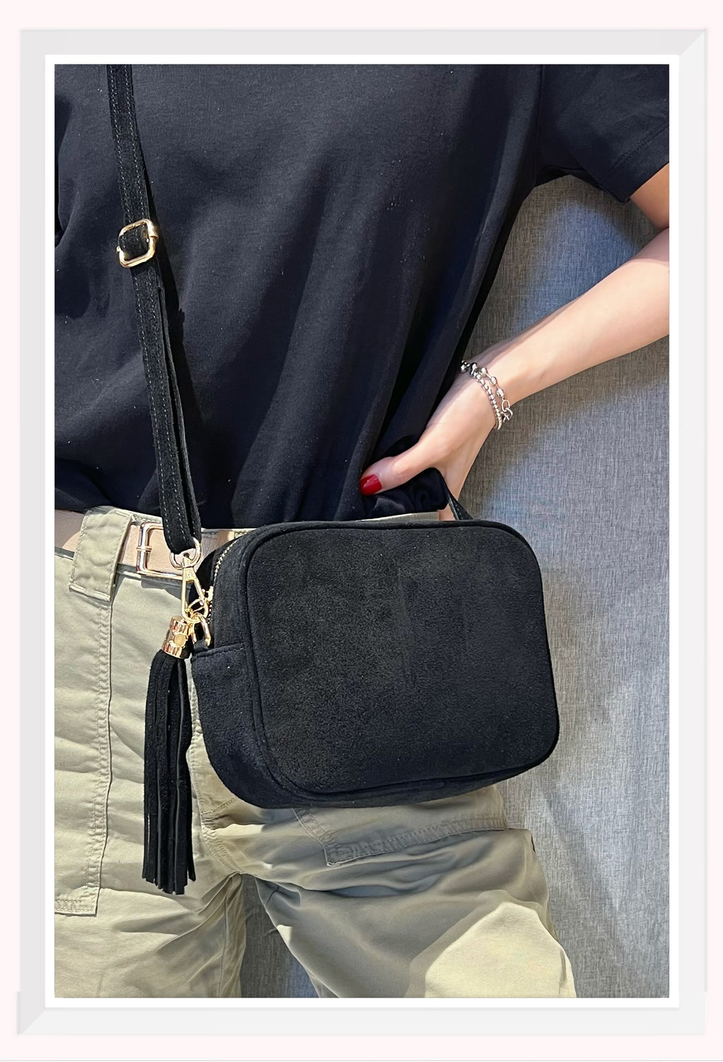 Z20881 Bag 8.3in 8 Color Options