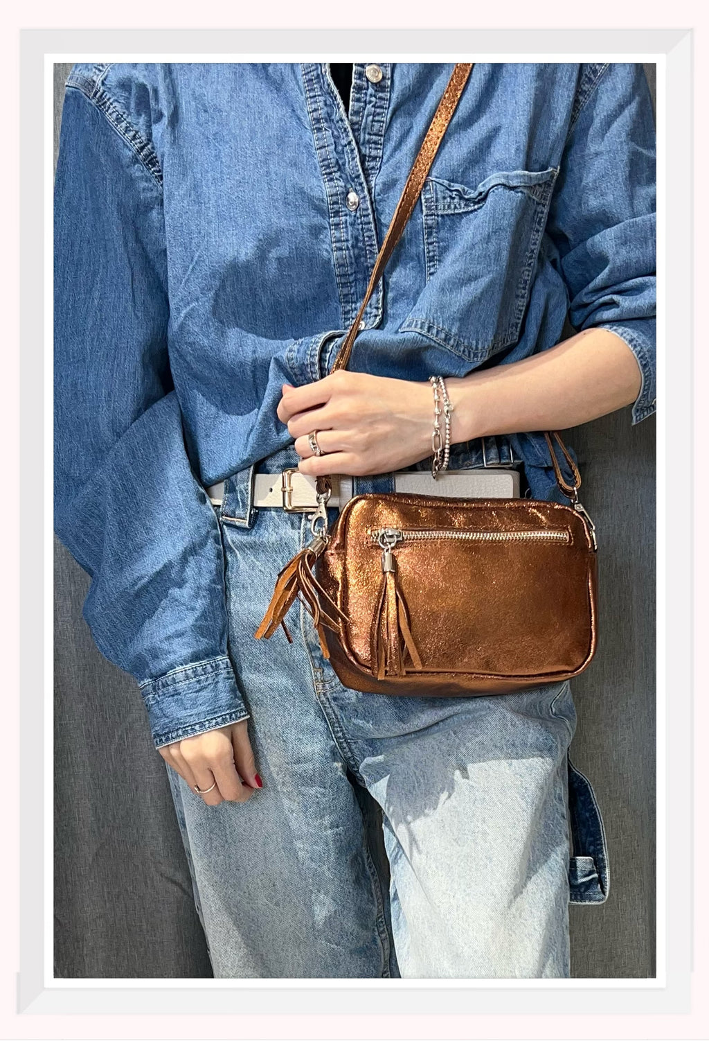 Z2047 Bag 7.9in 3 Color Options