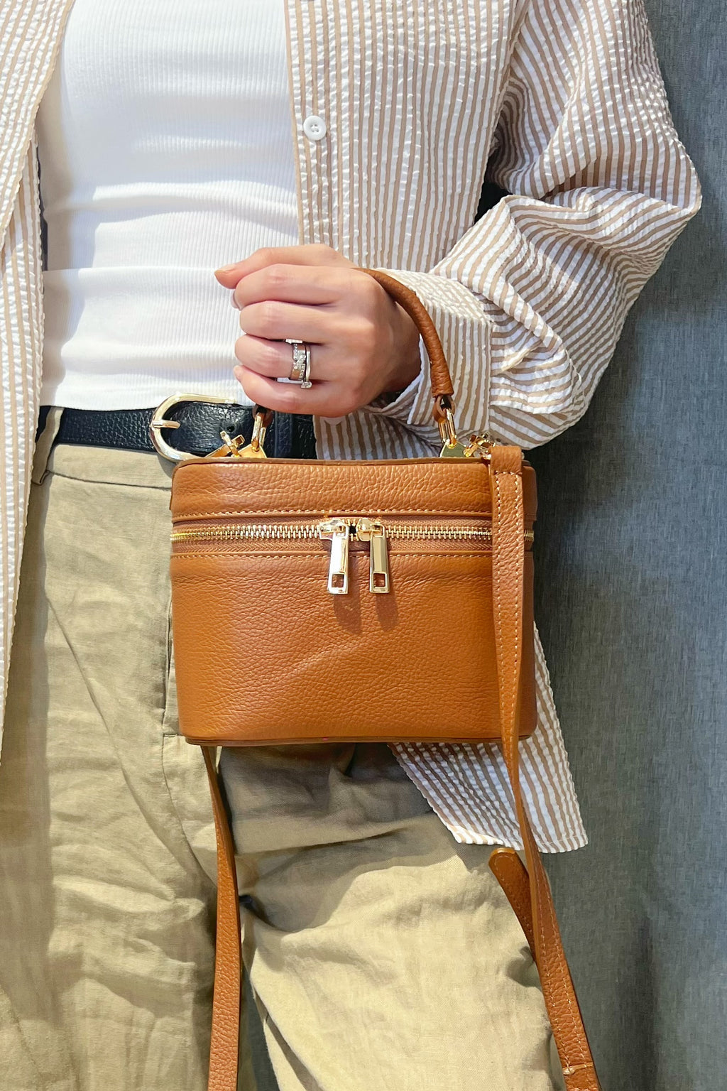 Z0325 Bag 7.1in 7 Color Options