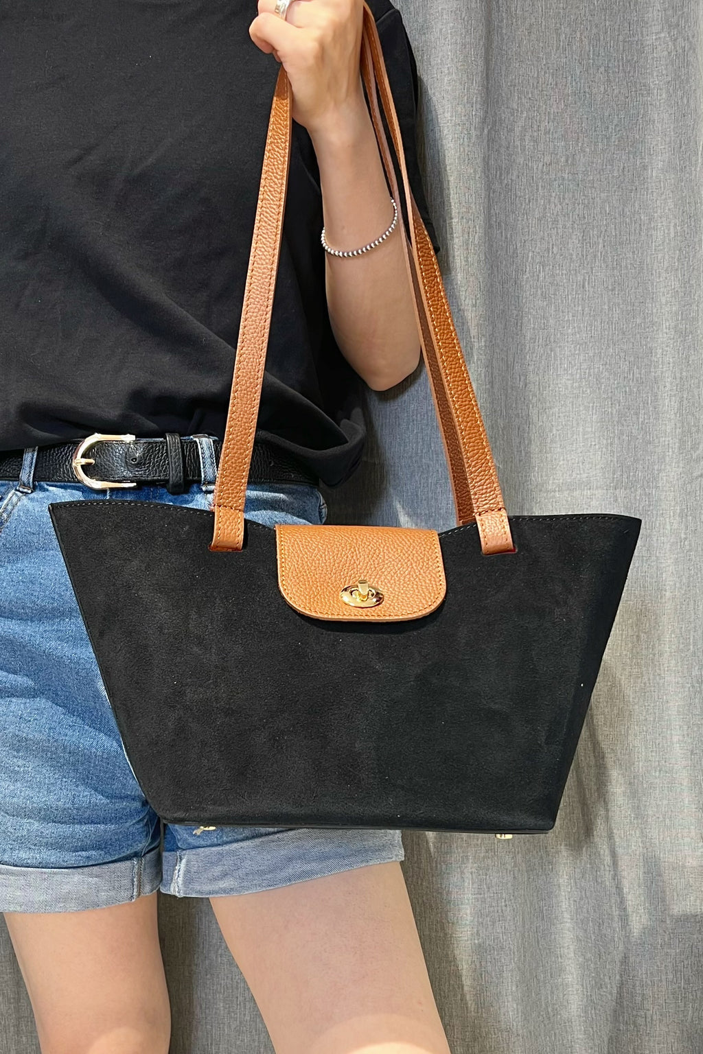Z30461 Bag 9.4in 7 Color Options
