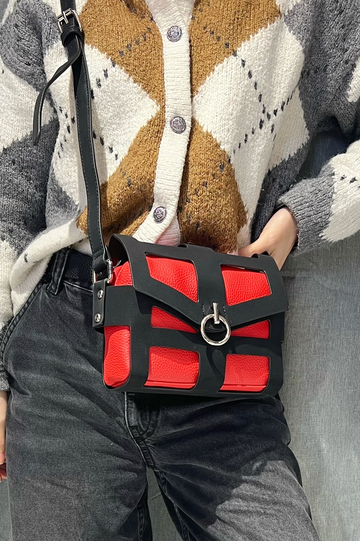 Z0162 Bag 7.5in 7 Color Options