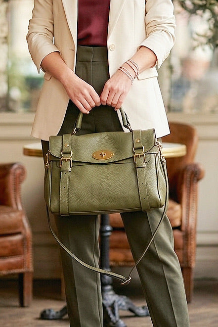 Z20830 Bag 13.8in 6 Color Options