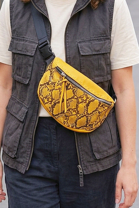 ZLKH0119 Bag 11.0in 2 Color Options