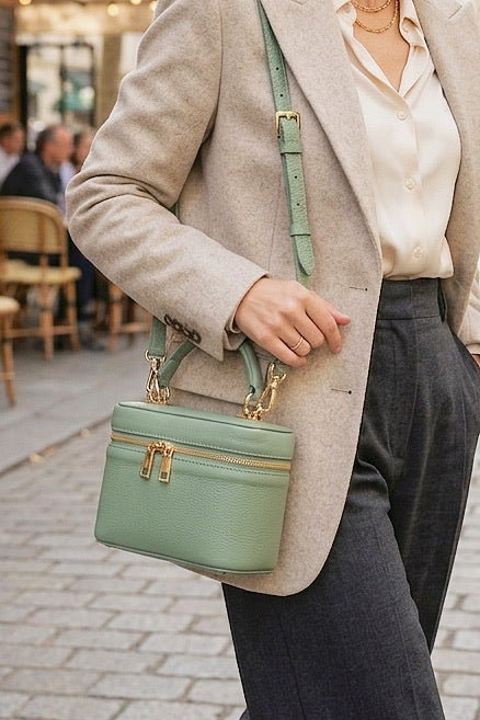 Z0325 Bag 7.1in 7 Color Options