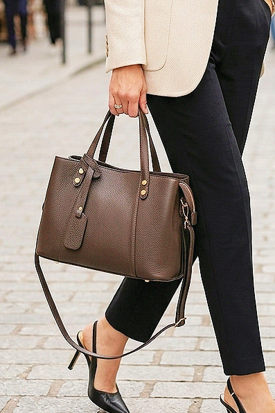 Z106162 Bag 13.8in 11 Color Options