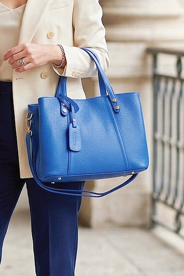 Z106162 Bag 13.8in 11 Color Options