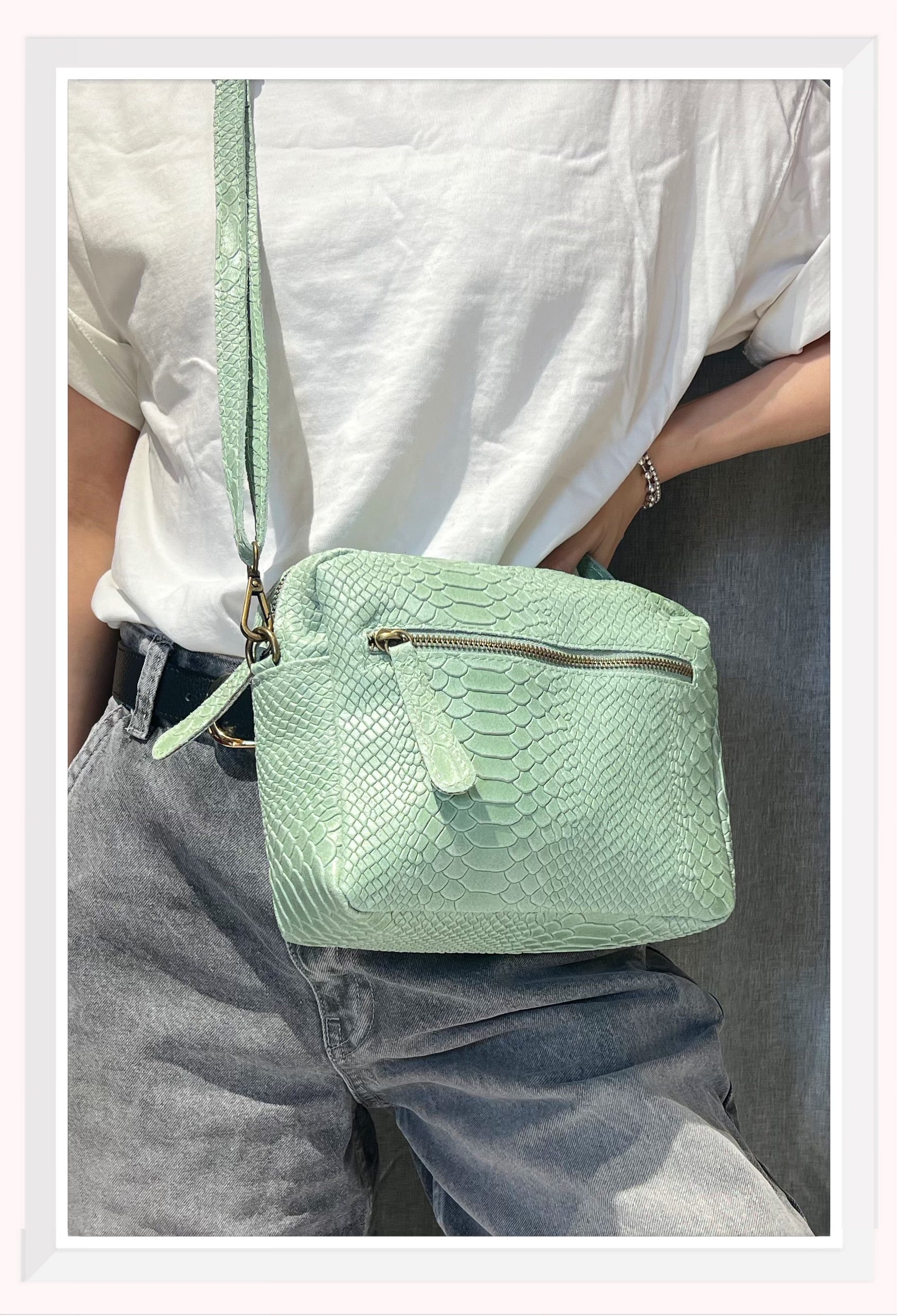 Z20467 Bag 9.1in 12 Color Options