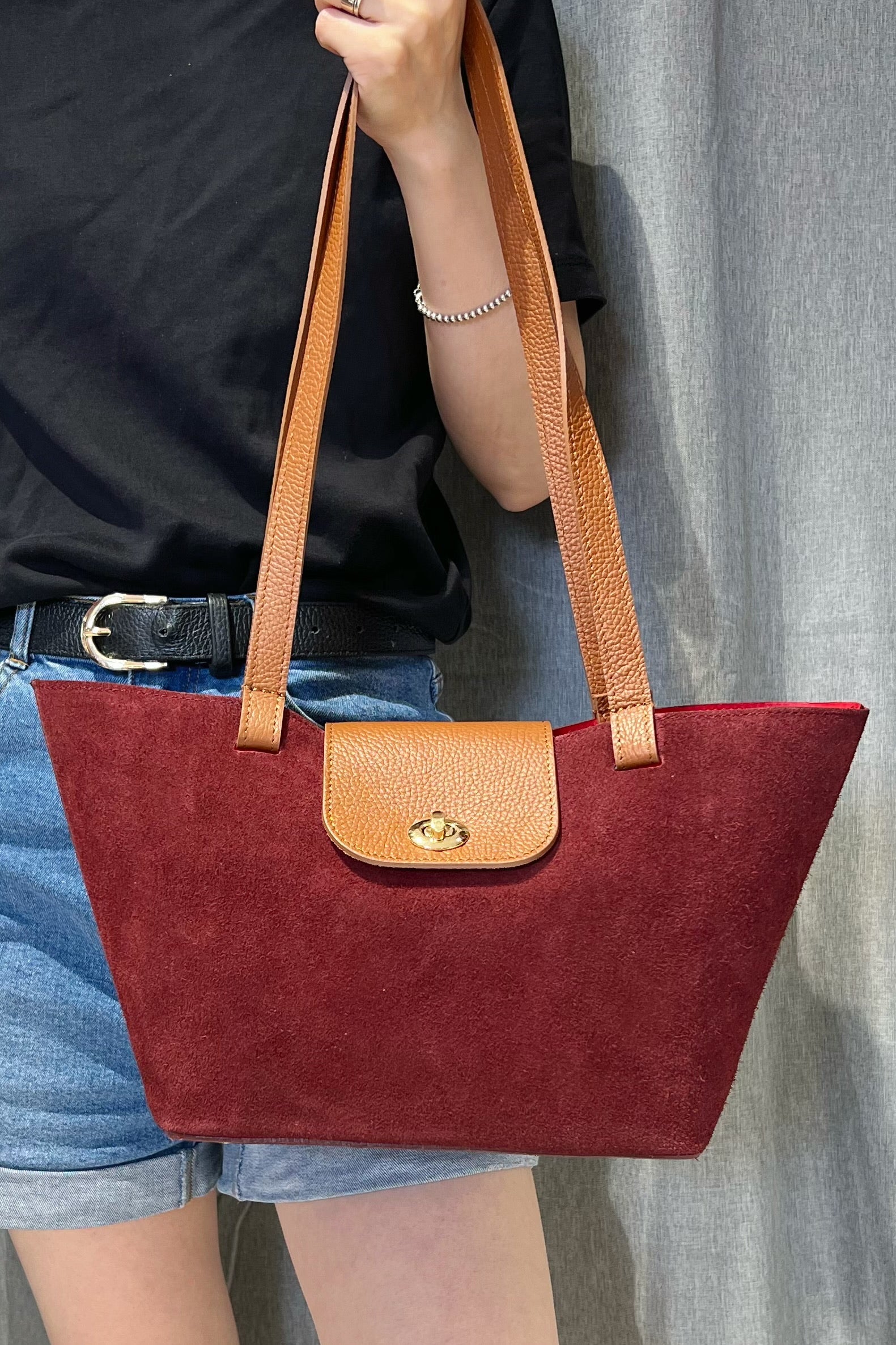 Z30461 Bag 9.4in 7 Color Options
