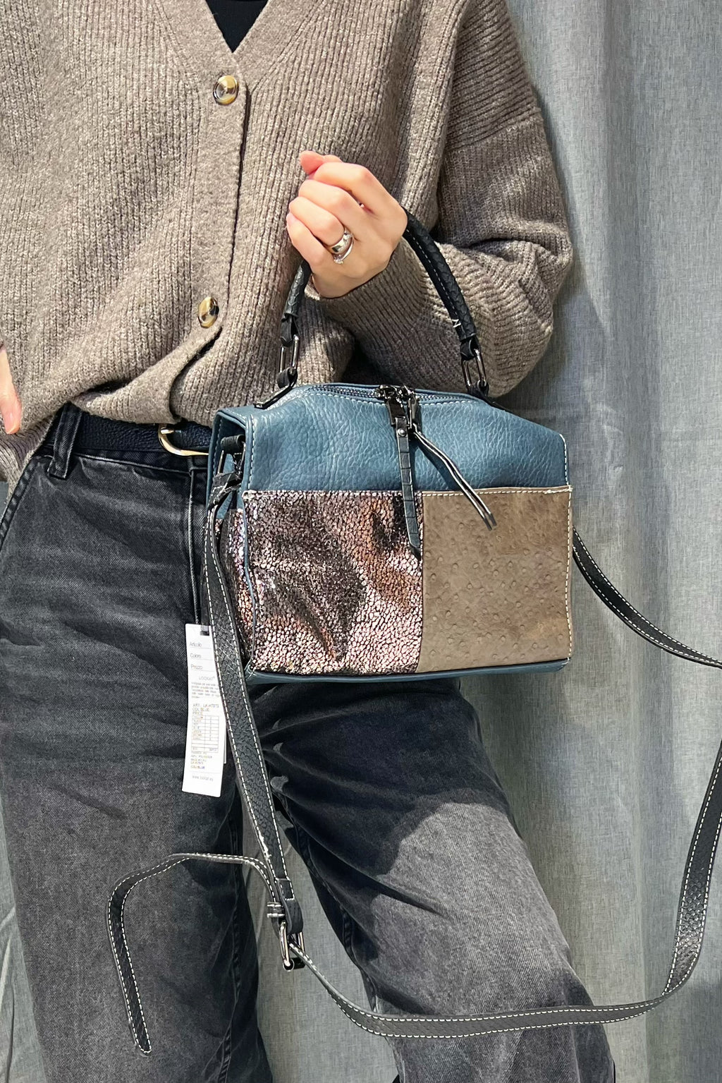 ZLKH7073M Bag 2 Color Options