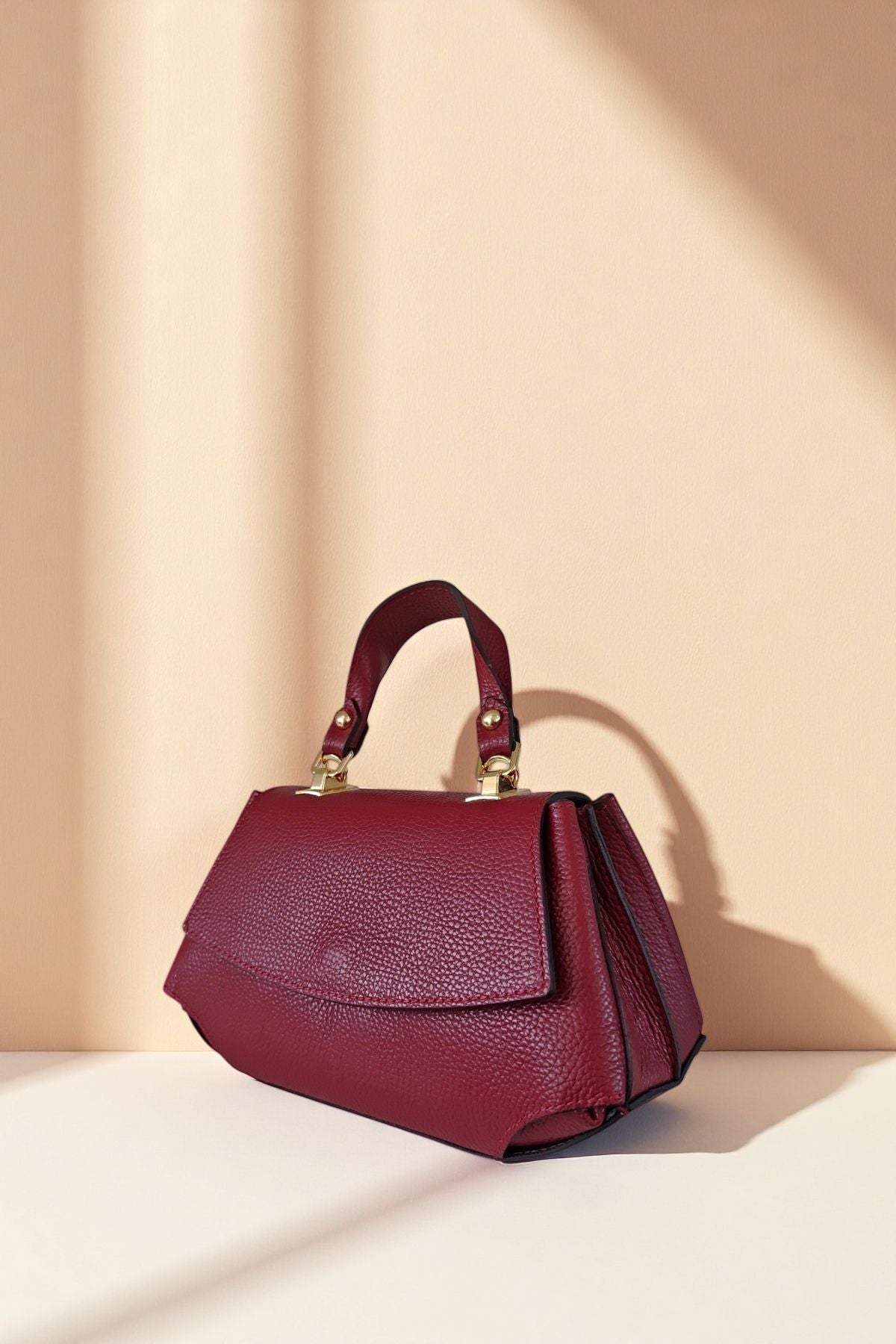 BM085 Plum Leather Crossbody Bag