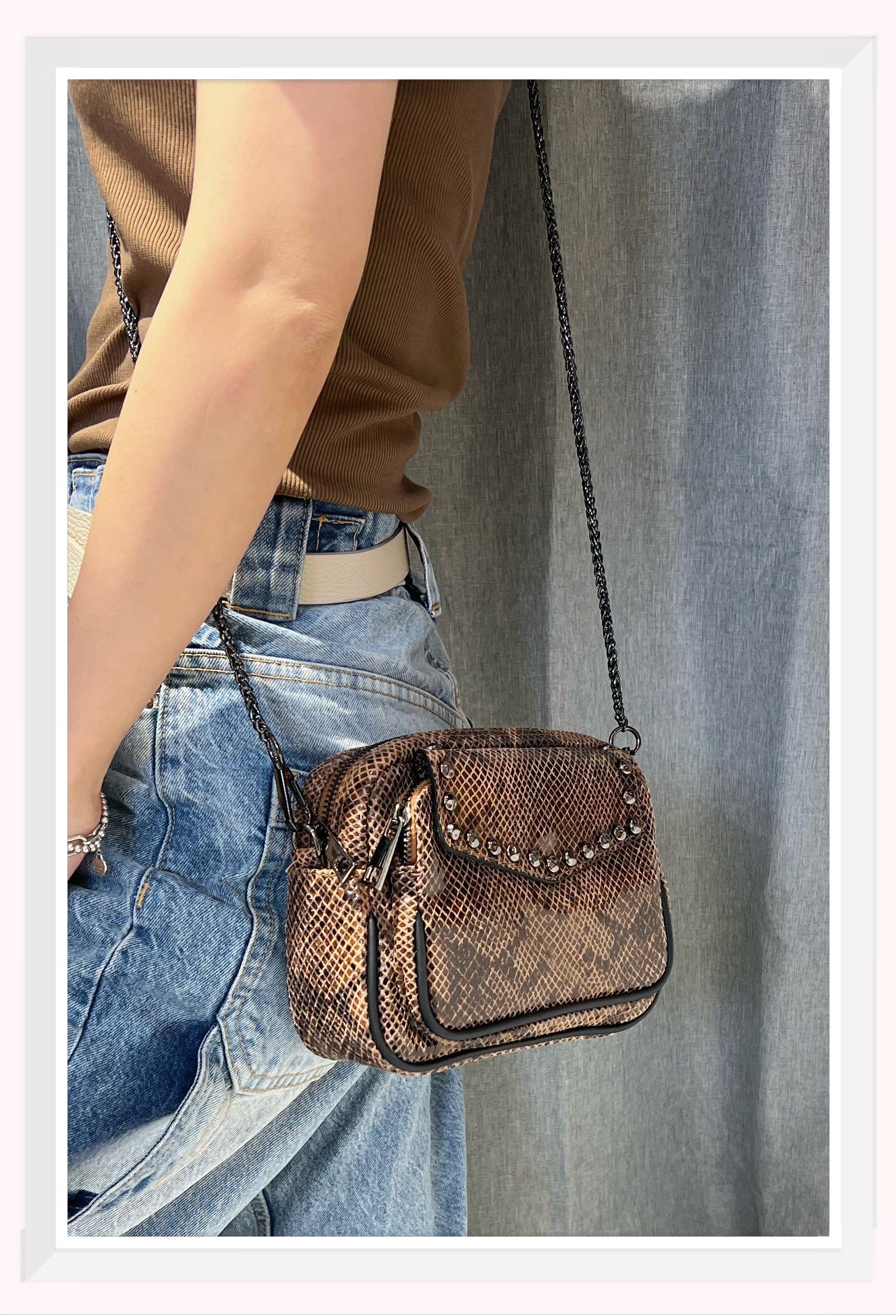 Z1877 Bag 8.3in 7 Color Options
