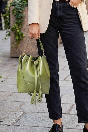 Z20261 Bag 8.5in 7 Color Options