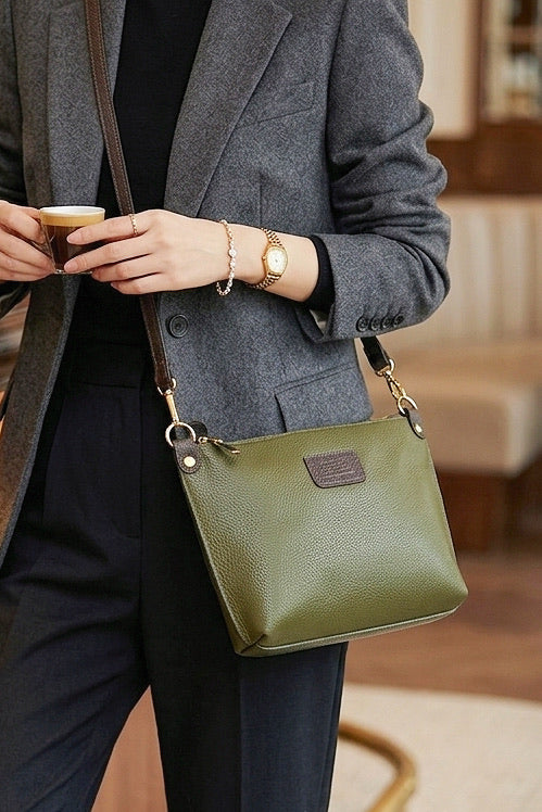 Z2054A Bag 7.5in 8 Color Options